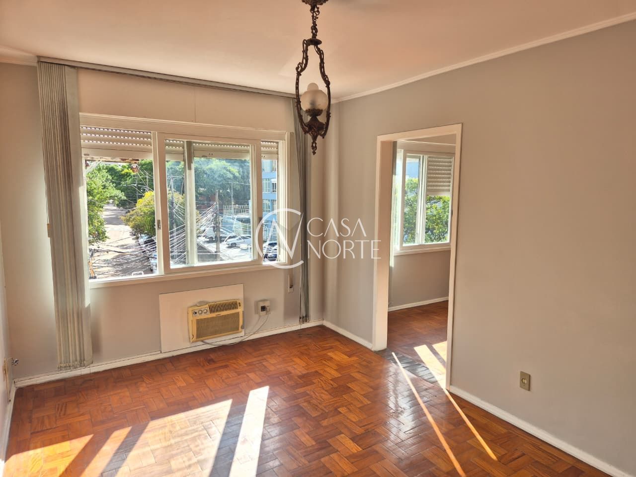 Apartamento à venda com 3 quartos, 87m², 1 vaga, Rua General Lima e Silva no bairro Azenha em Porto Alegre