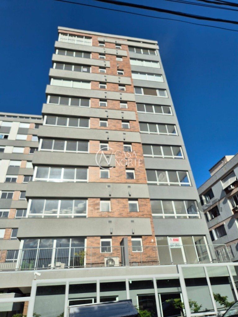 Apartamento à venda com 1 quarto, 42m², 1 suíte, 1 vaga, Travessa Carmen no bairro Floresta em Porto Alegre