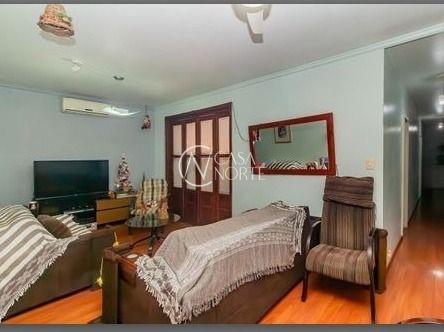 Apartamento à venda com 2 quartos, 76m², Avenida Assis Brasil no bairro Cristo Redentor em Porto Alegre