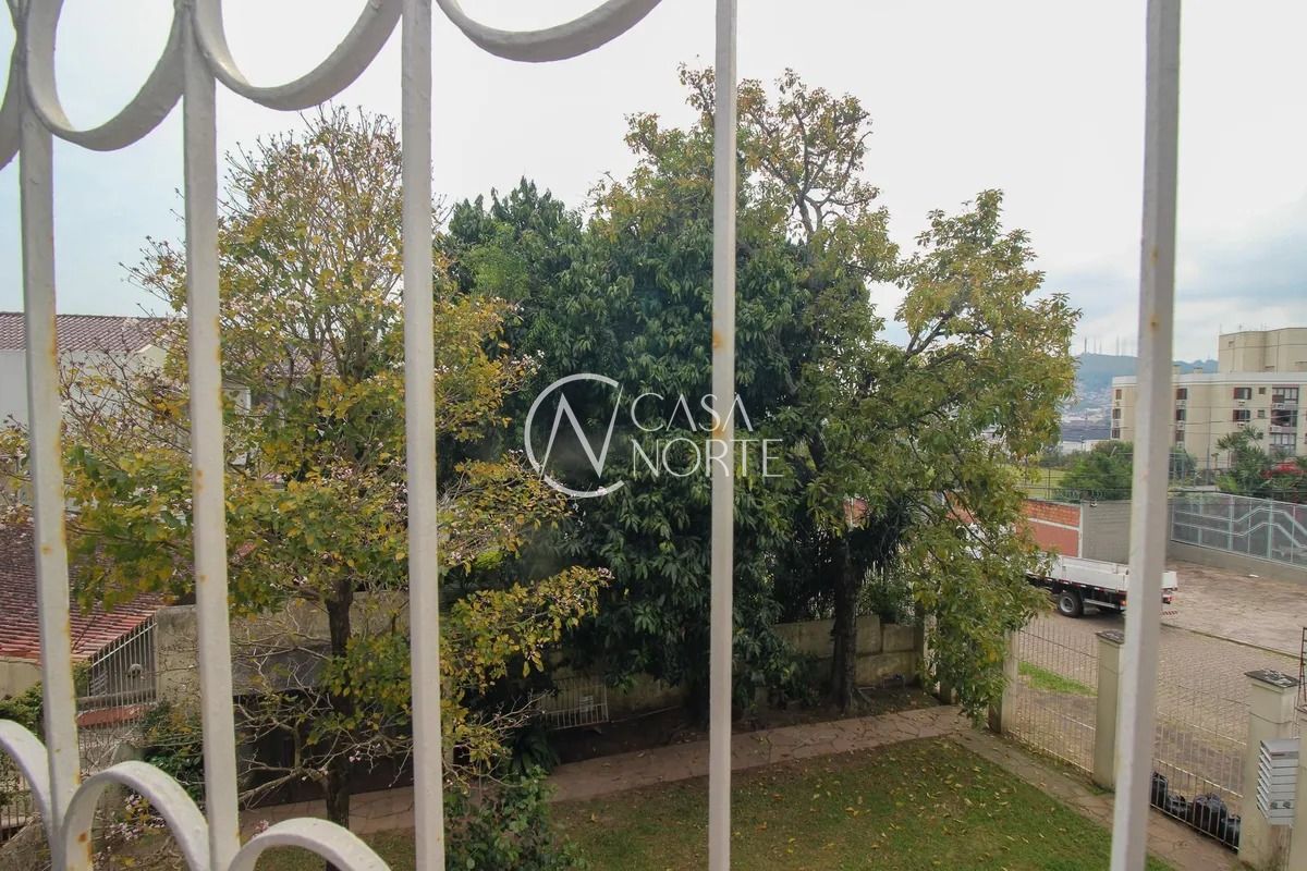 Apartamento à venda com 2 quartos, 58m², 1 vaga, Rua Catumbi no bairro Medianeira em Porto Alegre