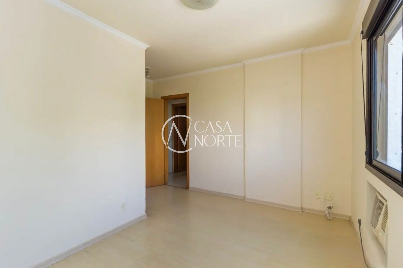 Apartamento à venda com 3 quartos, 86m², 2 suítes, 1 vaga, Avenida Padre Cacique no bairro Praia de Belas em Porto Alegre