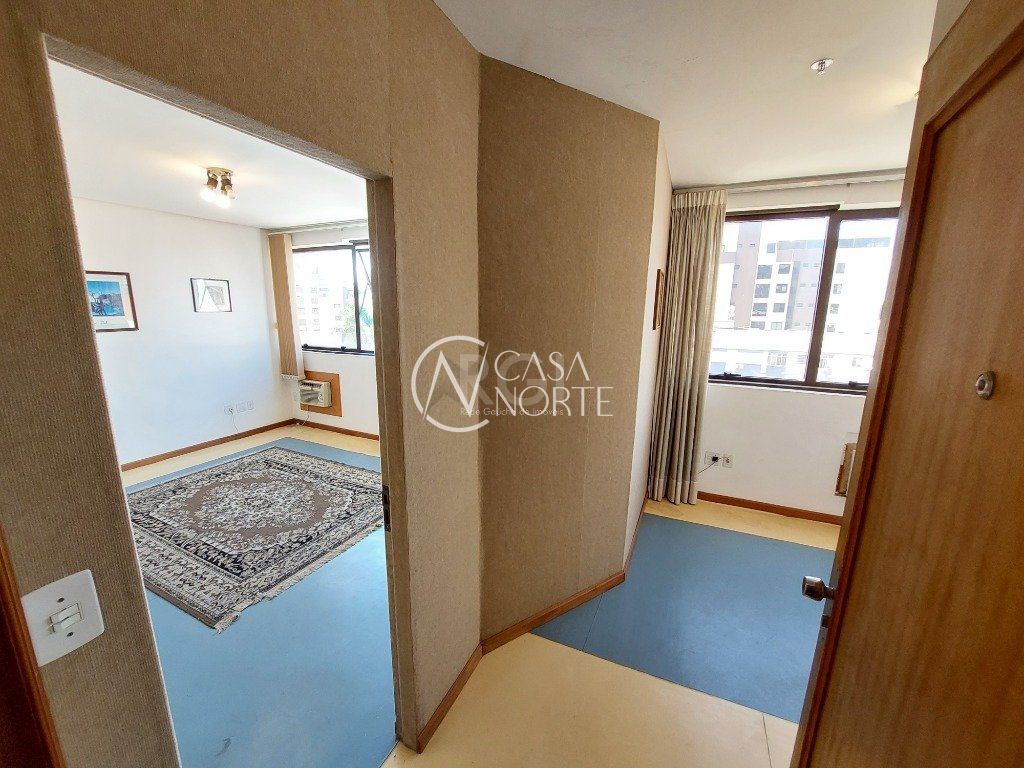 Sala Comercial à venda , 29m², 1 vaga, Rua José de Alencar no bairro Menino Deus em Porto Alegre