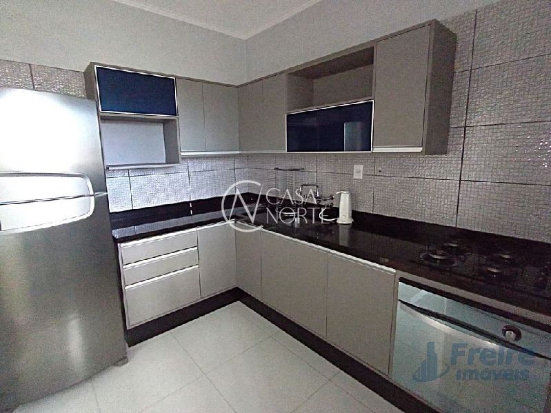 Apartamento à venda com 2 quartos, 62m², Avenida Ipiranga no bairro Menino Deus em Porto Alegre