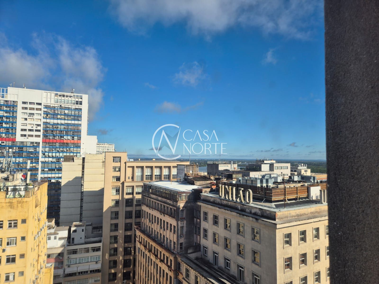 Conjunto Comercial à venda com 2 quartos, 61m², Avenida Borges de Medeiros no bairro Centro Histórico em Porto Alegre