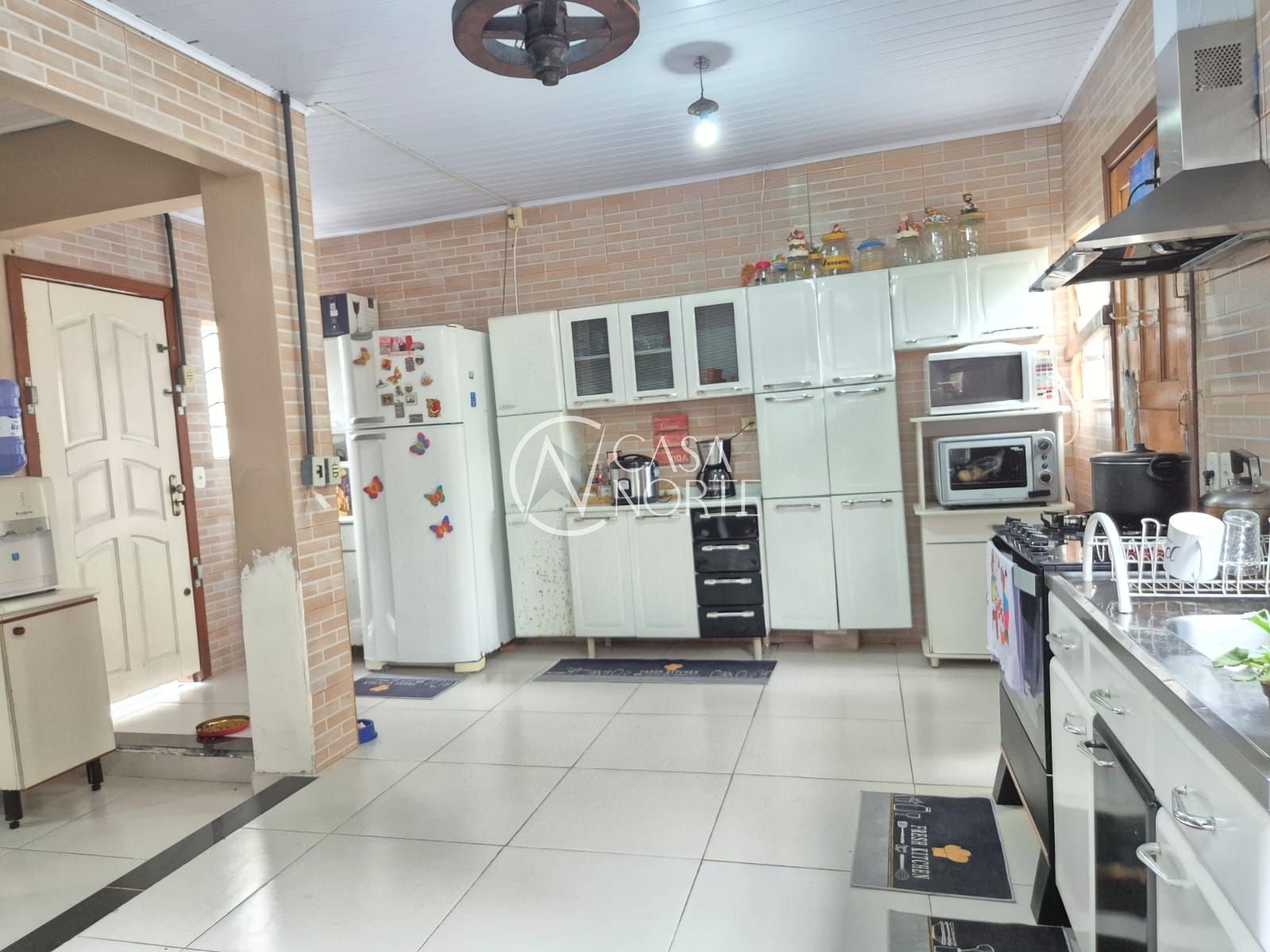 Casa à venda com 2 quartos, 102m², 1 vaga, Rua Coronel Feijó no bairro São João em Porto Alegre