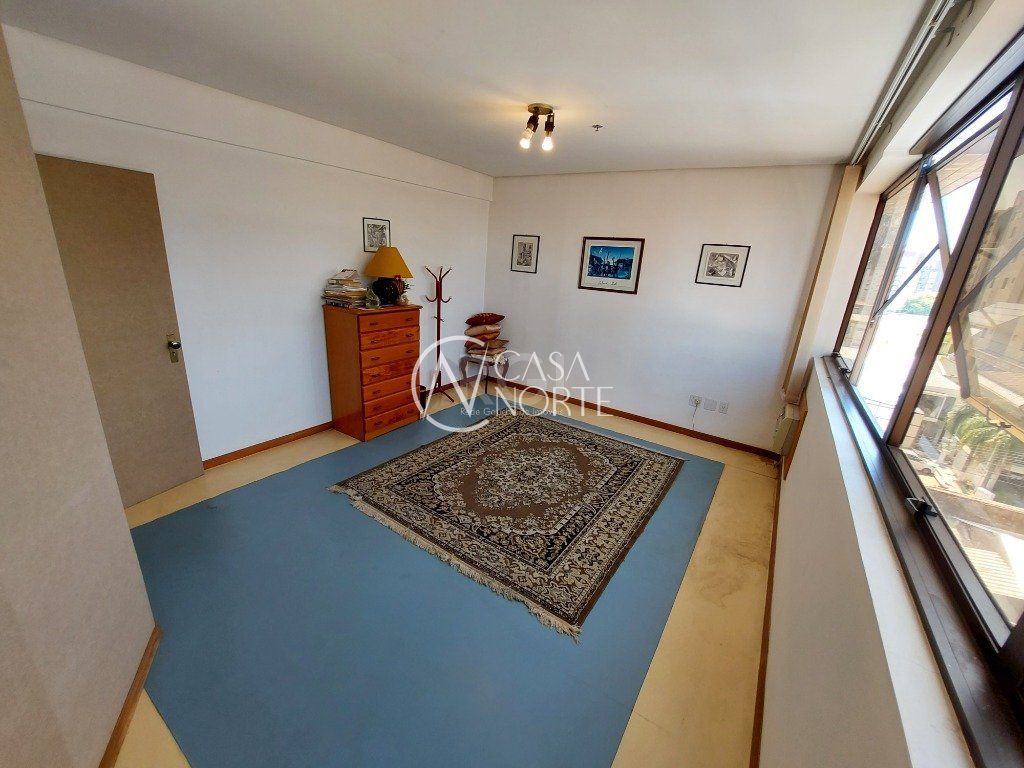 Sala Comercial à venda , 29m², 1 vaga, Rua José de Alencar no bairro Menino Deus em Porto Alegre