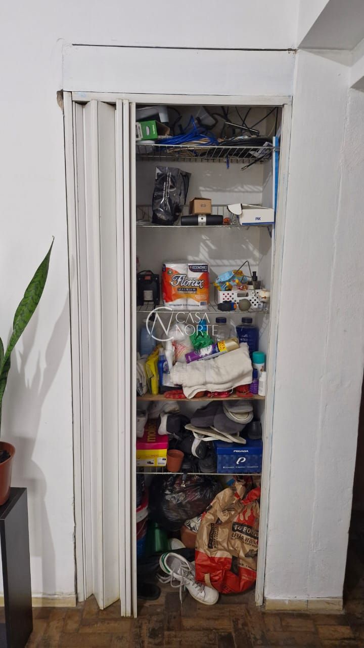 Apartamento à venda com 2 quartos, 59m², Avenida Ipiranga no bairro Azenha em Porto Alegre