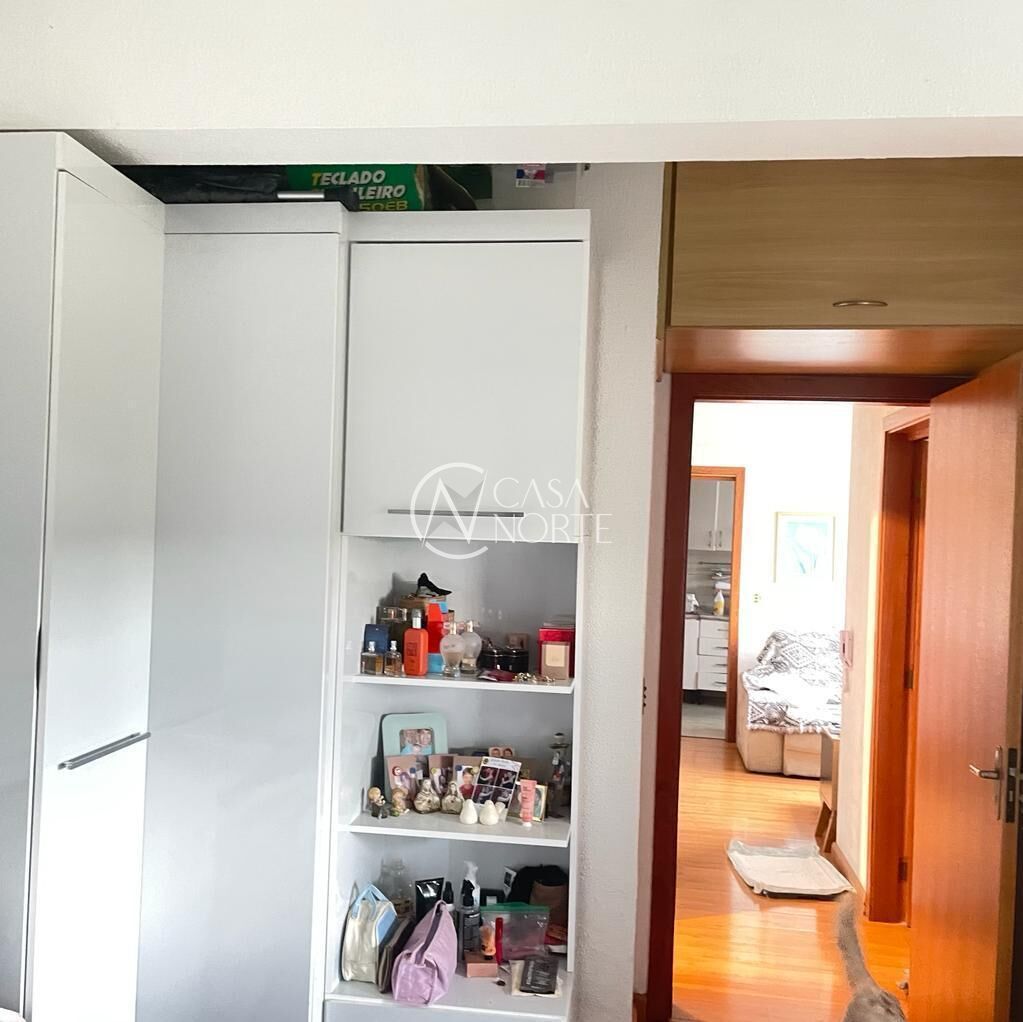 Apartamento à venda com 2 quartos, 61m², 1 vaga, Avenida da Cavalhada no bairro Cavalhada em Porto Alegre