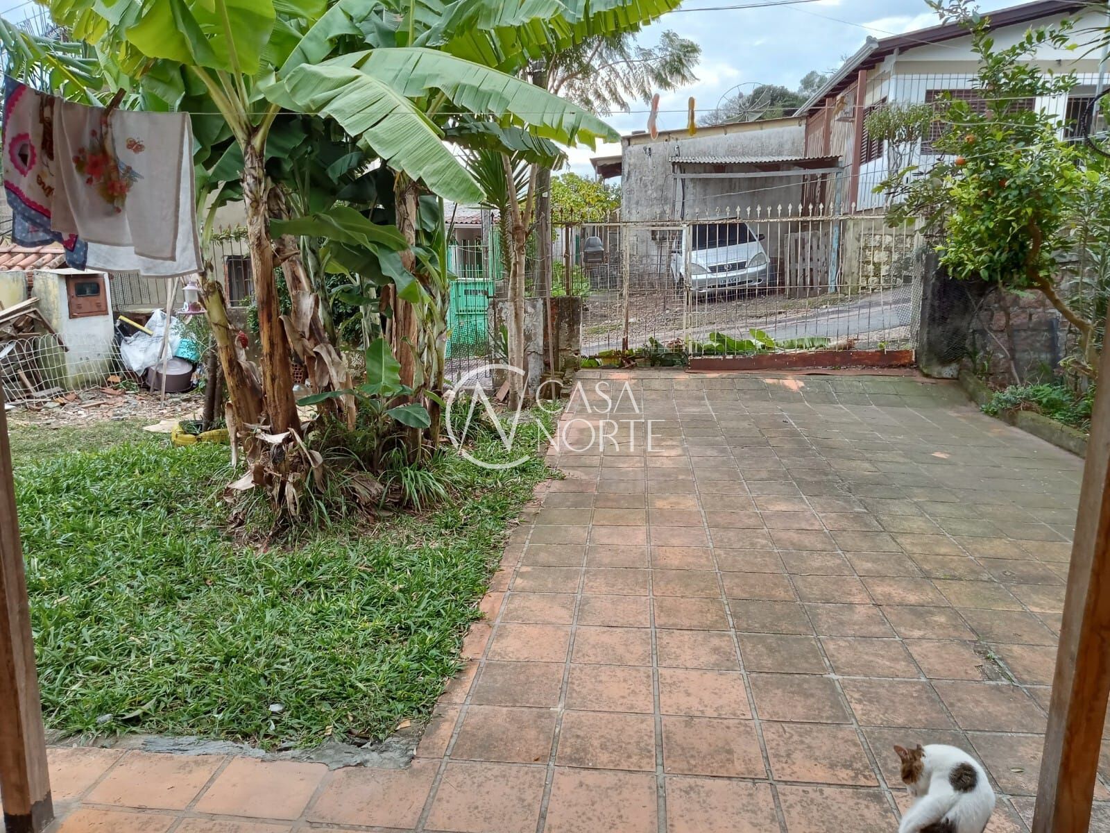 Terreno à venda  com 210m², Alameda Nestor Bortolini no bairro Nonoai em Porto Alegre