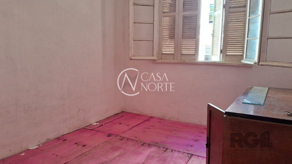 Apartamento à venda com 3 quartos, 70m², Avenida Alberto Bins no bairro Floresta em Porto Alegre