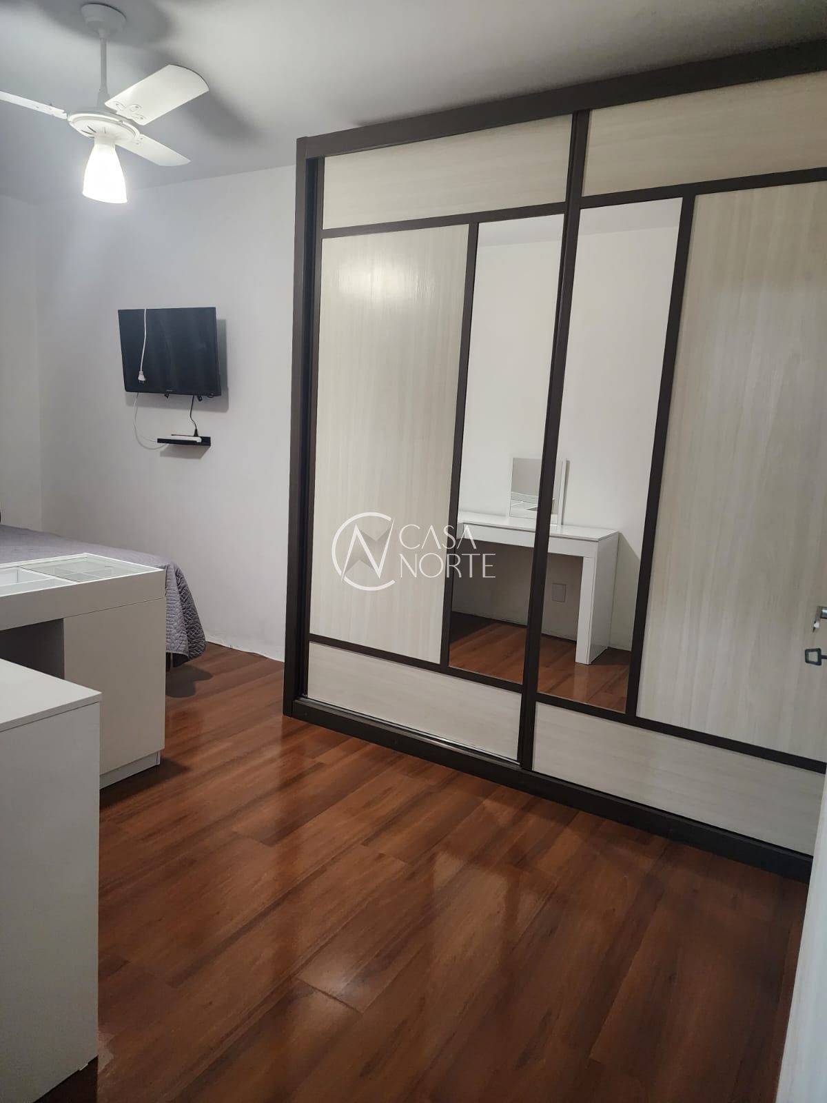 Apartamento à venda com 1 quarto, 53m², 1 vaga, Rua Banco da Província no bairro Santa Tereza em Porto Alegre