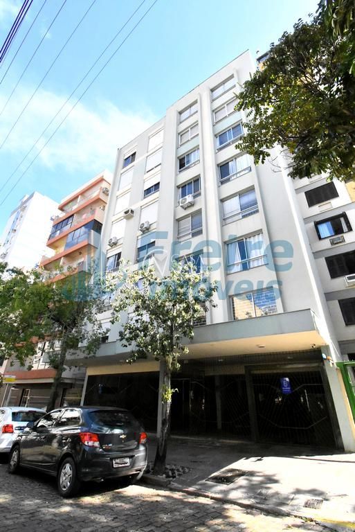 Apartamento à venda com 3 quartos, 103m², 1 suíte, Rua Vinte e Quatro de Maio no bairro Centro Histórico em Porto Alegre