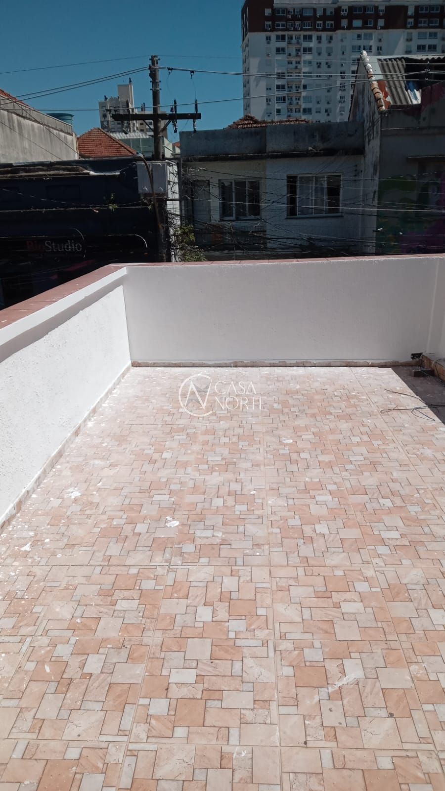 Casa à venda com 4 quartos, 177m², 1 vaga, Rua Lopo Gonçalves no bairro Cidade Baixa em Porto Alegre