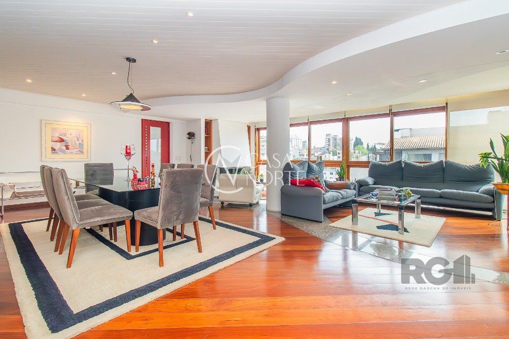 Cobertura à venda com 3 quartos, 431m², 1 suíte, 3 vagas, Rua Pedro Ivo no bairro Mont Serrat em Porto Alegre