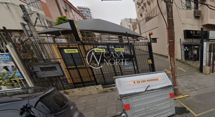 Terreno à venda  com 566m², Avenida Getúlio Vargas no bairro Menino Deus em Porto Alegre