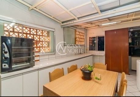 Apartamento à venda com 2 quartos, 76m², Avenida Assis Brasil no bairro Cristo Redentor em Porto Alegre