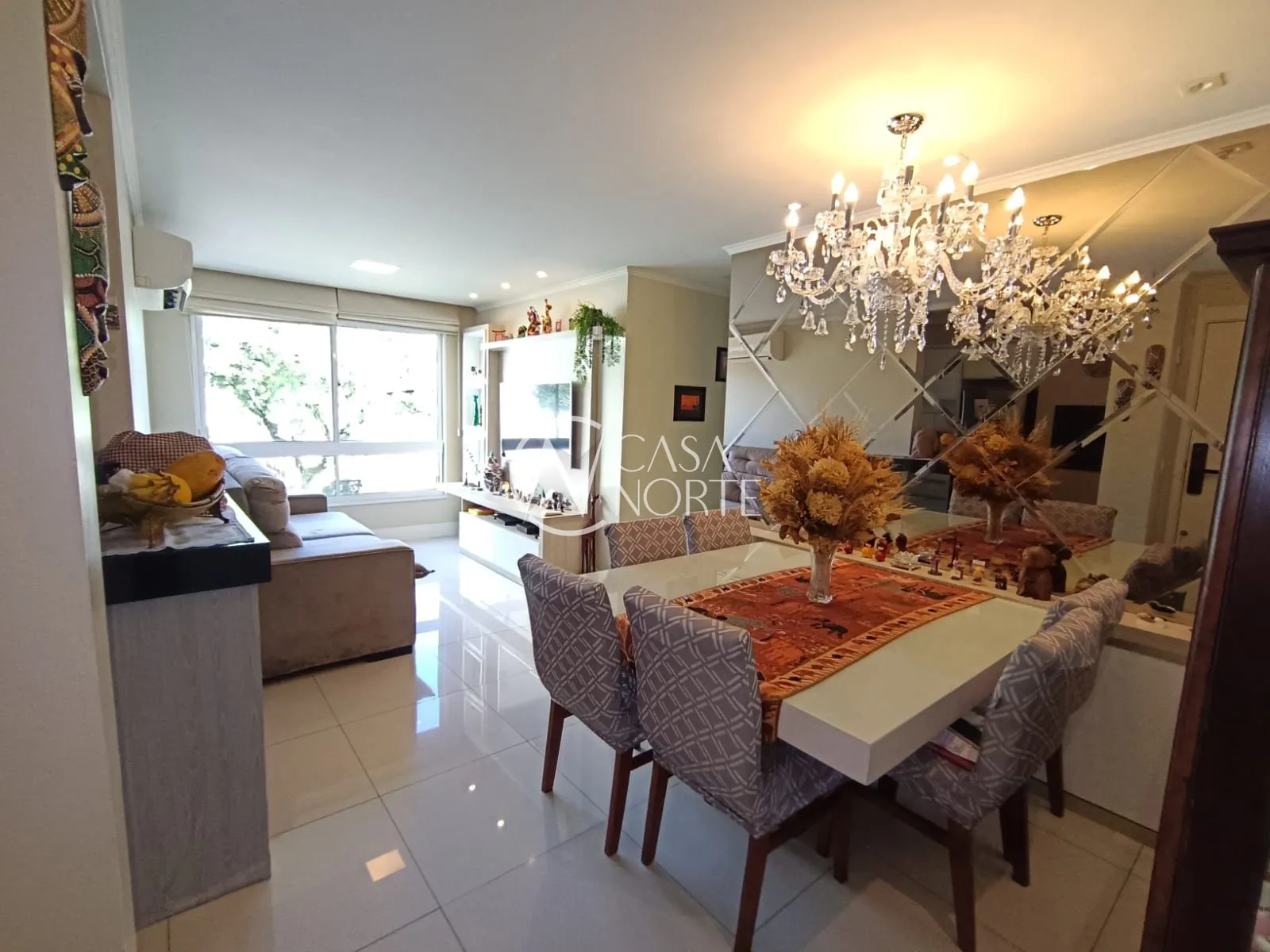 Apartamento à venda com 3 quartos, 70m², 1 suíte, 1 vaga, Avenida Bento Gonçalves no bairro Azenha em Porto Alegre