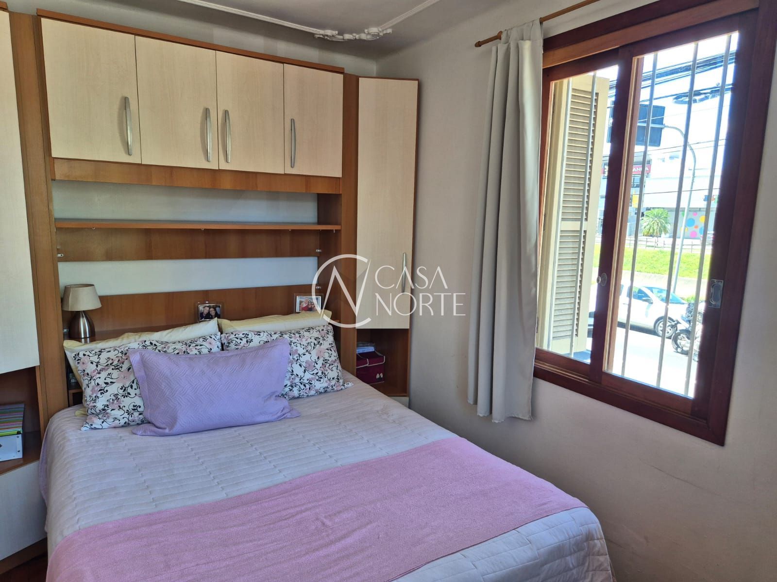 Apartamento à venda com 2 quartos, 68m², 1 vaga, Avenida Ipiranga no bairro Menino Deus em Porto Alegre