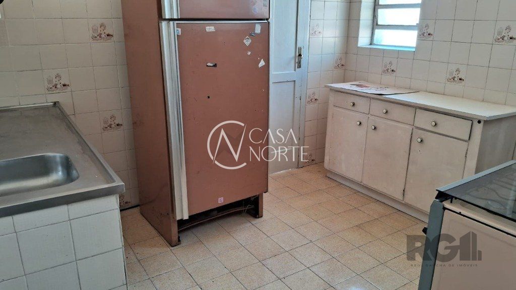 Apartamento à venda com 3 quartos, 70m², Avenida Alberto Bins no bairro Floresta em Porto Alegre