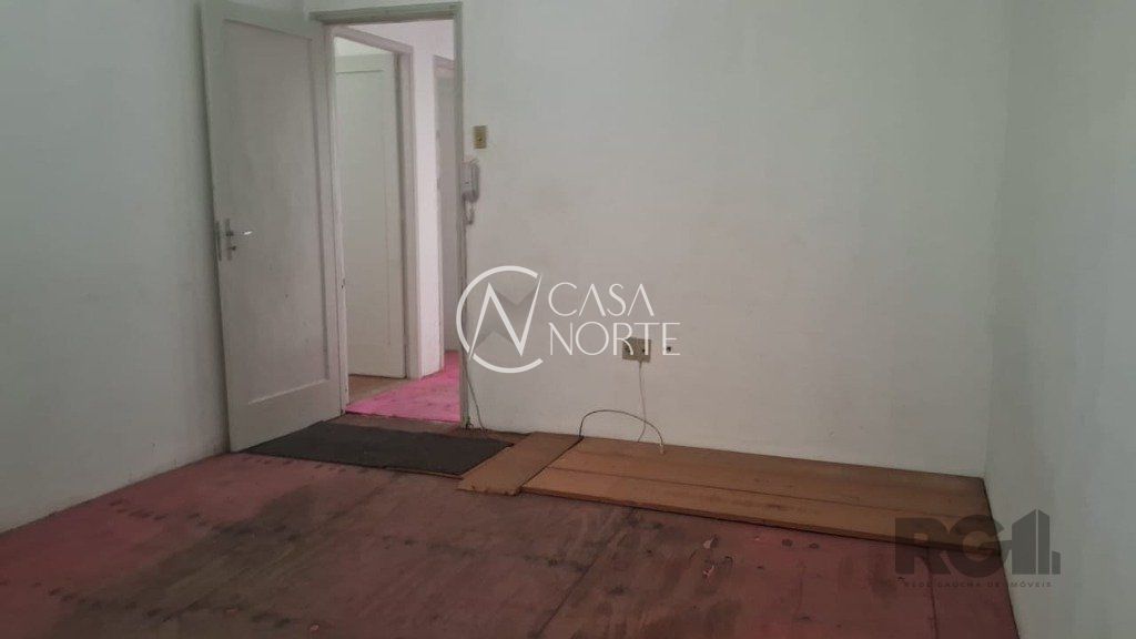 Apartamento à venda com 3 quartos, 70m², Avenida Alberto Bins no bairro Floresta em Porto Alegre