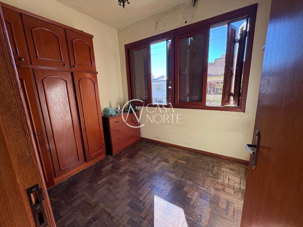 Apartamento à venda com 1 quarto, 35m², Rua Uruguaiana no bairro Menino Deus em Porto Alegre