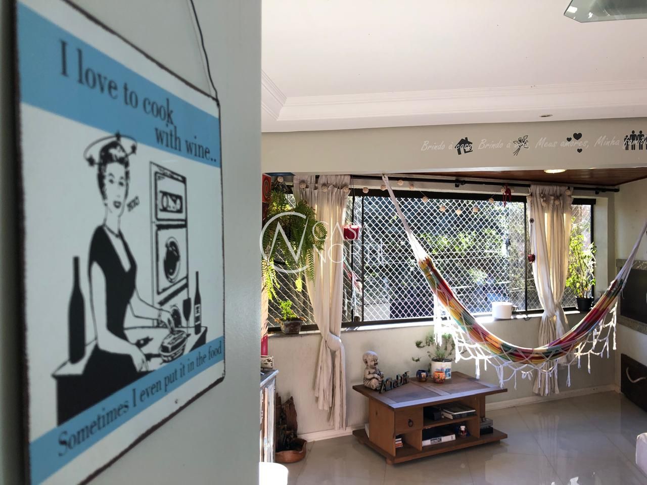 Apartamento à venda com 1 quarto, 49m², 1 vaga, Rua Upamaroti no bairro Cristal em Porto Alegre
