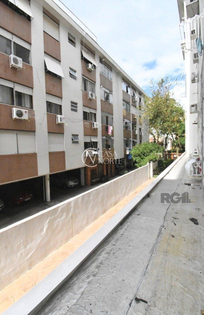 Apartamento à venda com 1 quarto, 43m², Rua Olavo Bilac no bairro Azenha em Porto Alegre