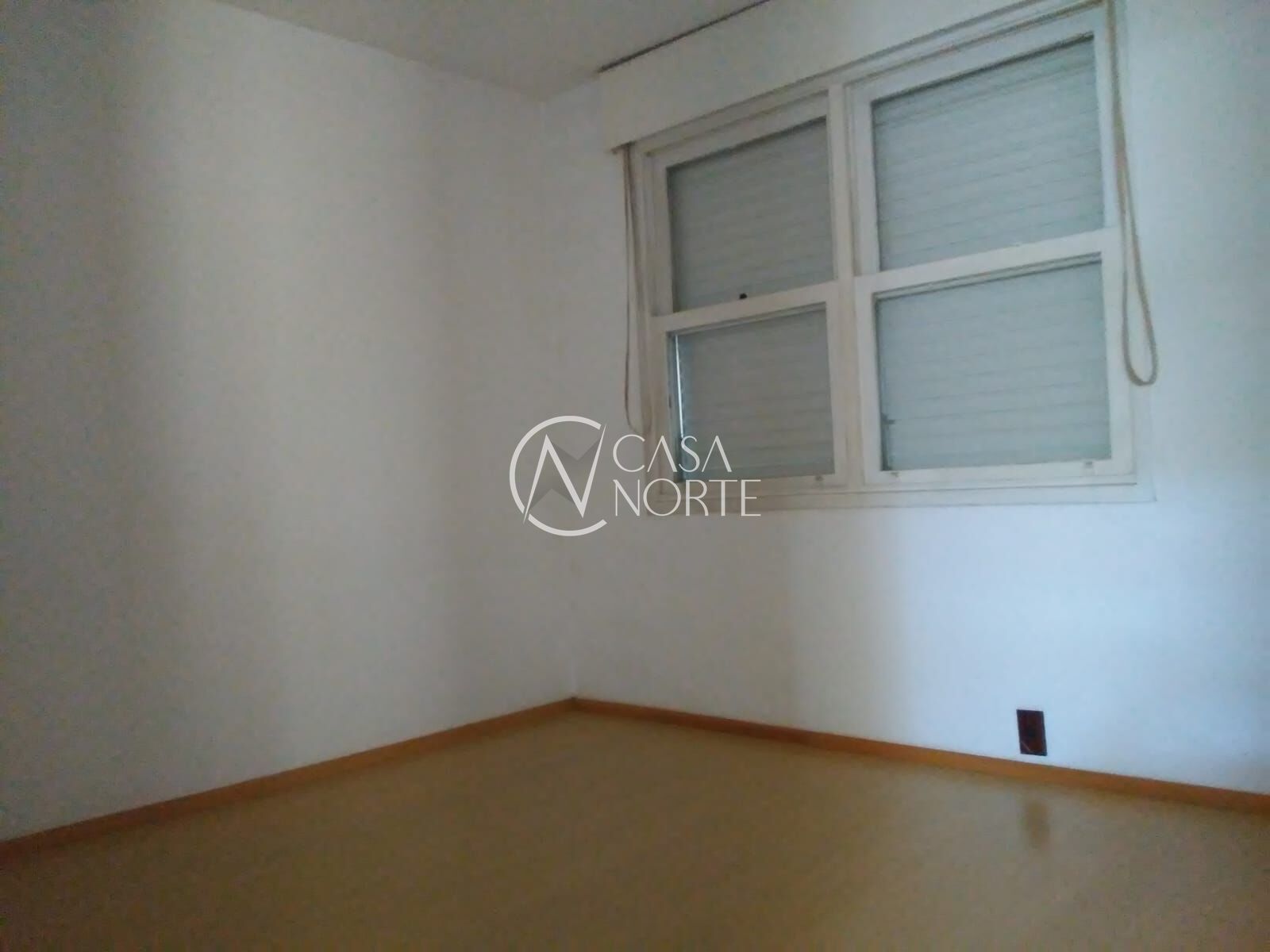 Apartamento à venda com 2 quartos, 54m², Rua Padre João Batista Reus no bairro Camaquã em Porto Alegre