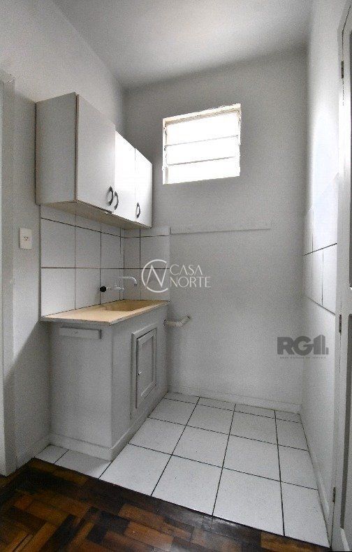 Kitnet à venda , 28m², Praça Conego Marcelino no bairro Cidade Baixa em Porto Alegre