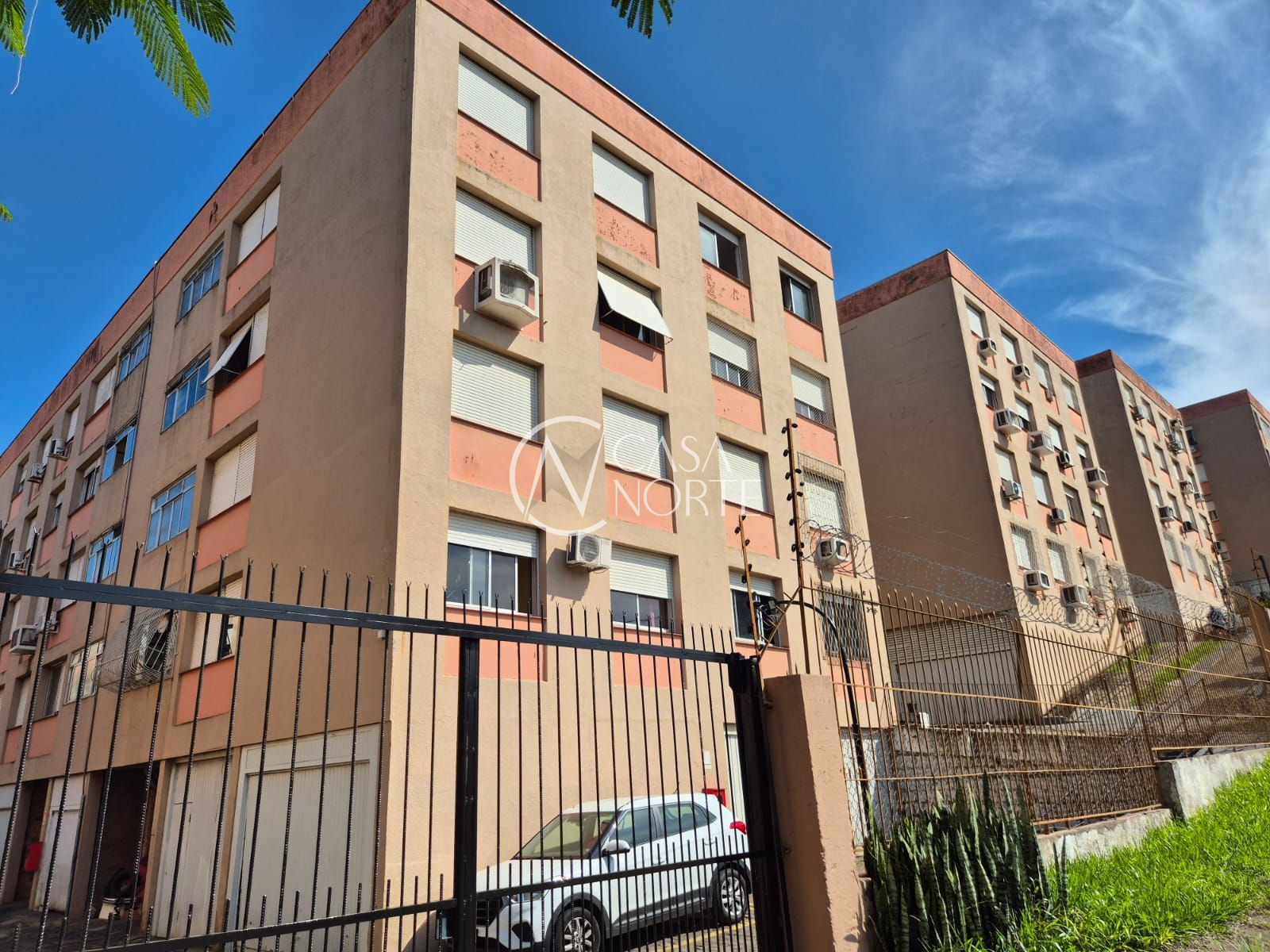 Apartamento à venda com 2 quartos, 70m², 1 vaga, Rua Jaguari no bairro Cristal em Porto Alegre