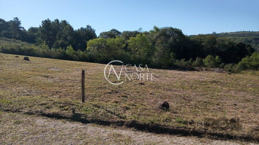 Terreno à venda  com 757m², Rua Flor de Maio no bairro Vila Nova em Porto Alegre