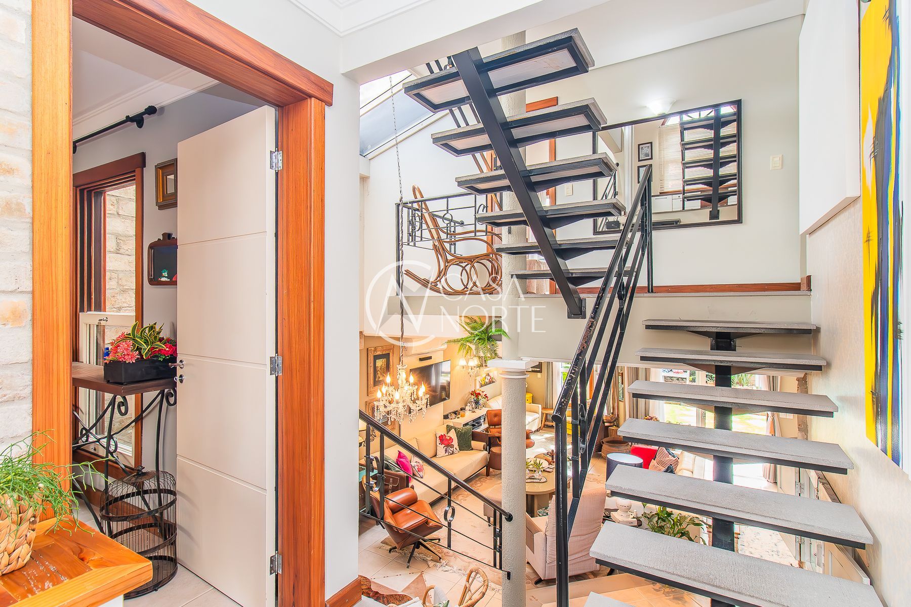 Casa de Condomínio à venda com 4 quartos, 320m², 1 suíte, 4 vagas, Rua Tocantins no bairro Agronomia em Porto Alegre