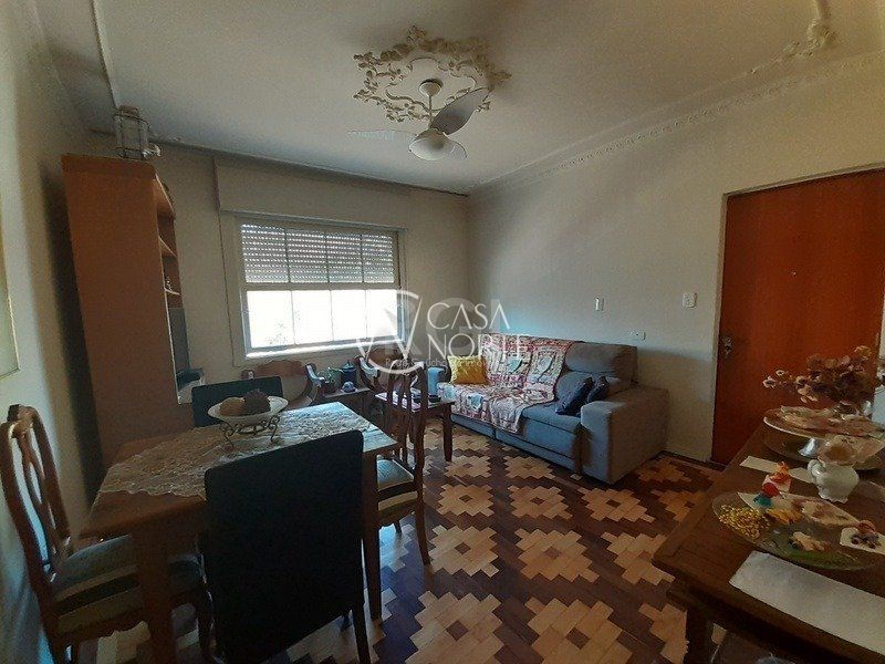 Apartamento à venda com 3 quartos, 110m², Rua Doutor Oscar Bittencourt no bairro Menino Deus em Porto Alegre