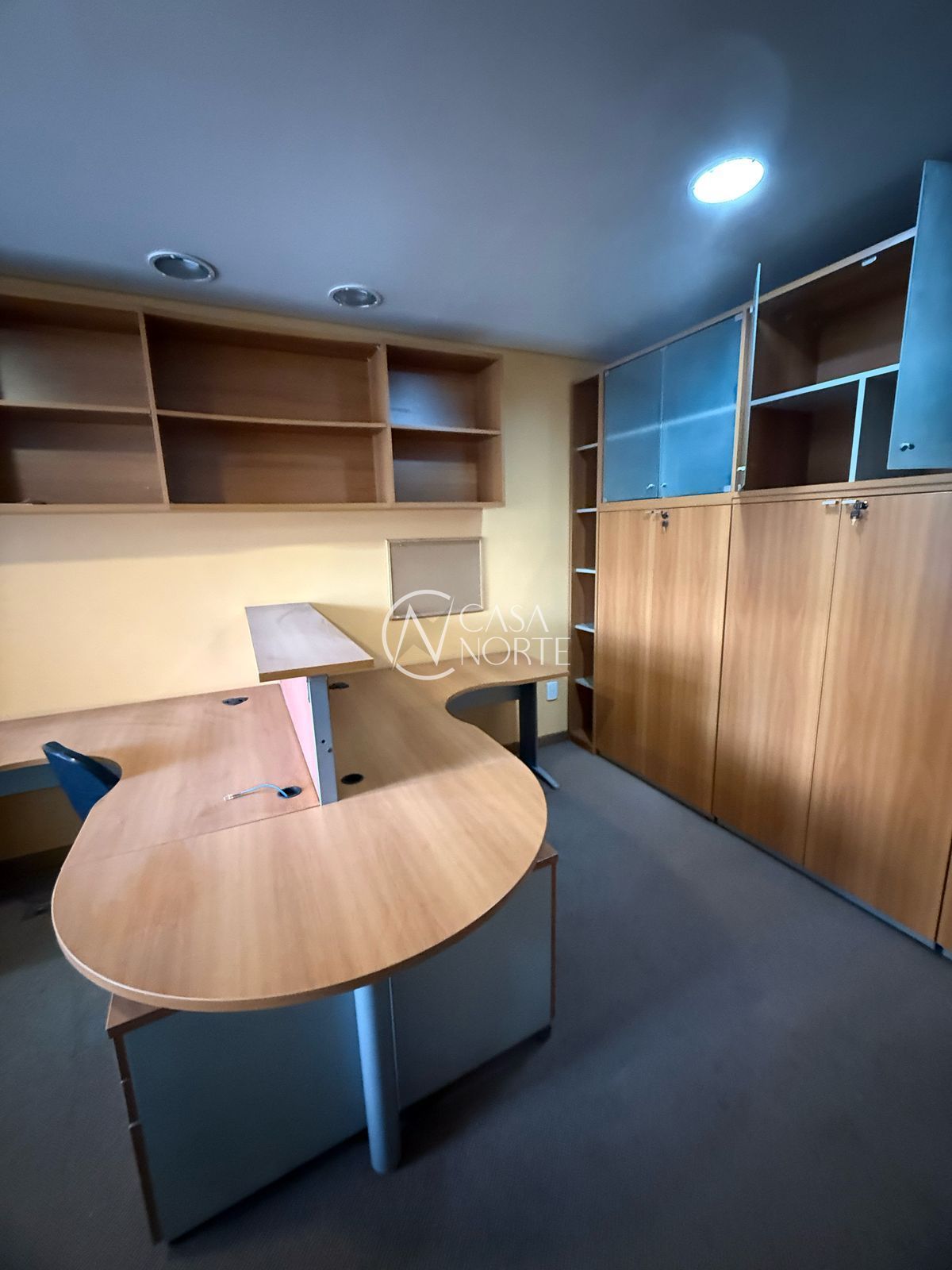 Sala Comercial à venda com 2 quartos, 71m², Rua Lopo Gonçalves no bairro Cidade Baixa em Porto Alegre