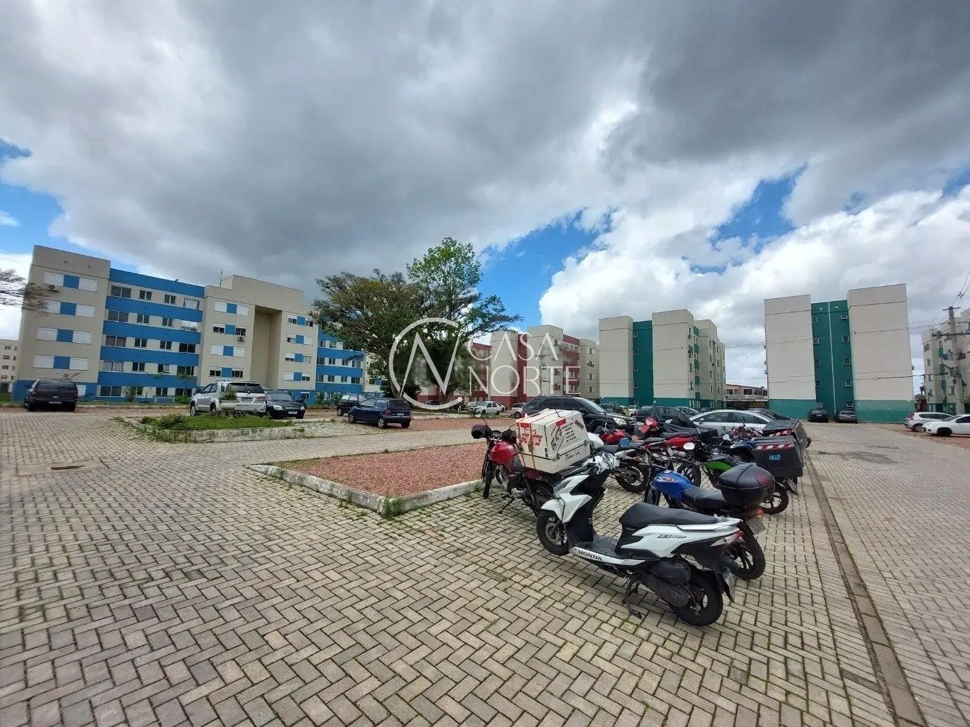 Apartamento à venda com 2 quartos, 51m², 1 vaga, Rua Marcelo dos Santos no bairro Hípica em Porto Alegre