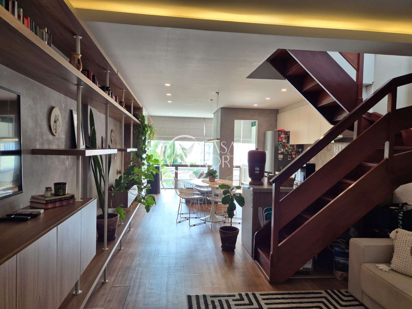 Cobertura à venda com 1 quarto, 94m², 1 suíte, Travessa Pesqueiro no bairro Cidade Baixa em Porto Alegre