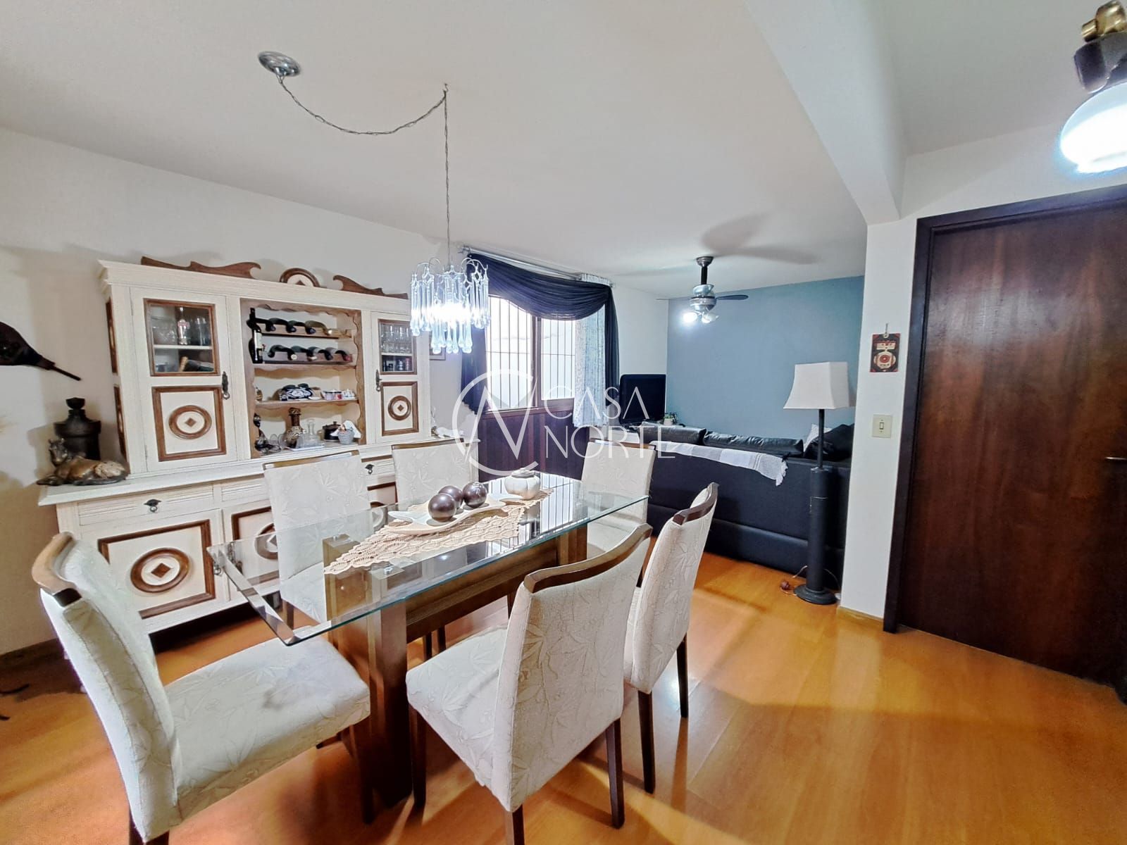 Casa de Condomínio à venda com 3 quartos, 102m², 1 vaga, Rua São Miguel no bairro Coronel Aparício Borges em Porto Alegre