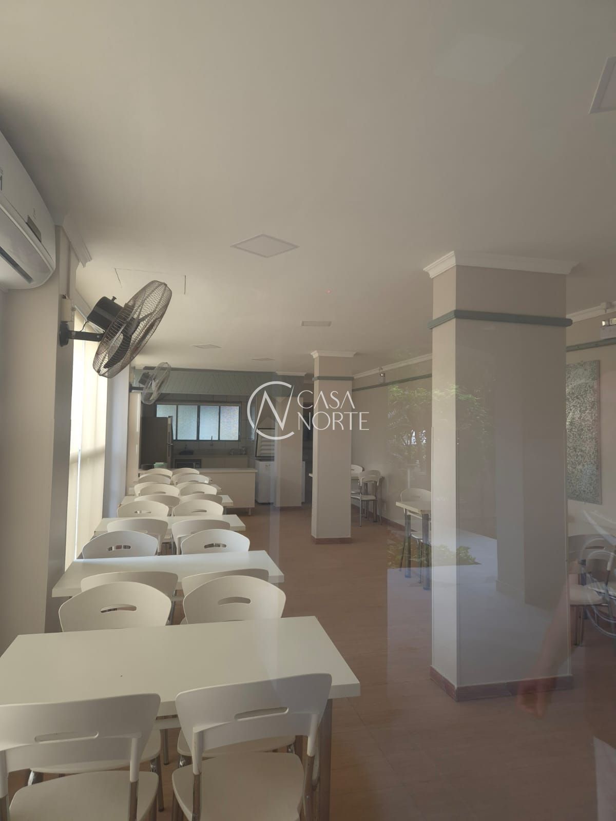 Apartamento à venda com 2 quartos, 61m², Rua Jataí no bairro Cristal em Porto Alegre