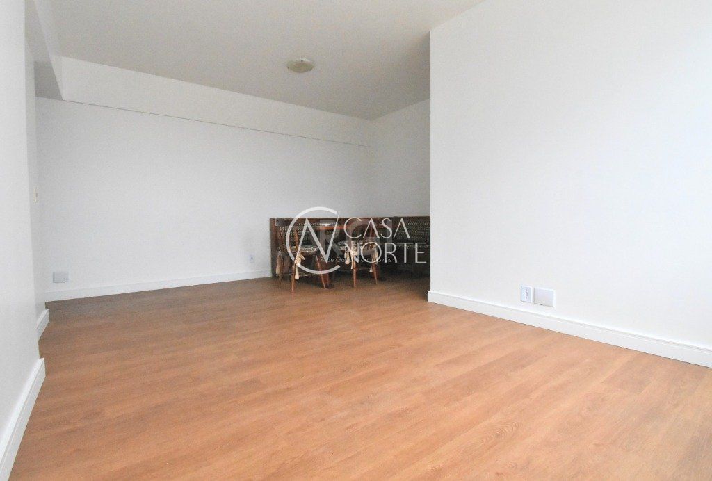 Apartamento à venda com 2 quartos, 70m², 1 vaga, Avenida Alberto Bins no bairro Floresta em Porto Alegre