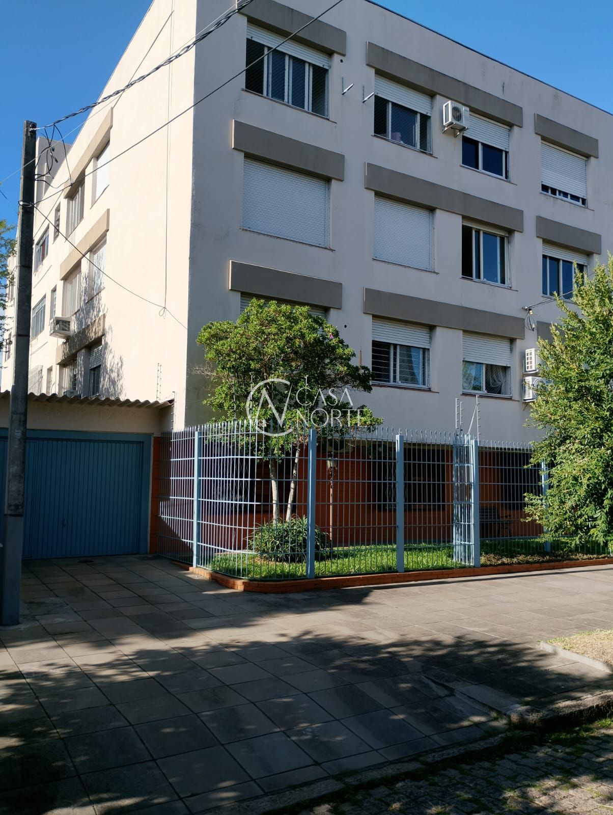 Apartamento à venda com 2 quartos, 68m², Comendador Rodolfo Gomes no bairro Menino Deus em Porto Alegre