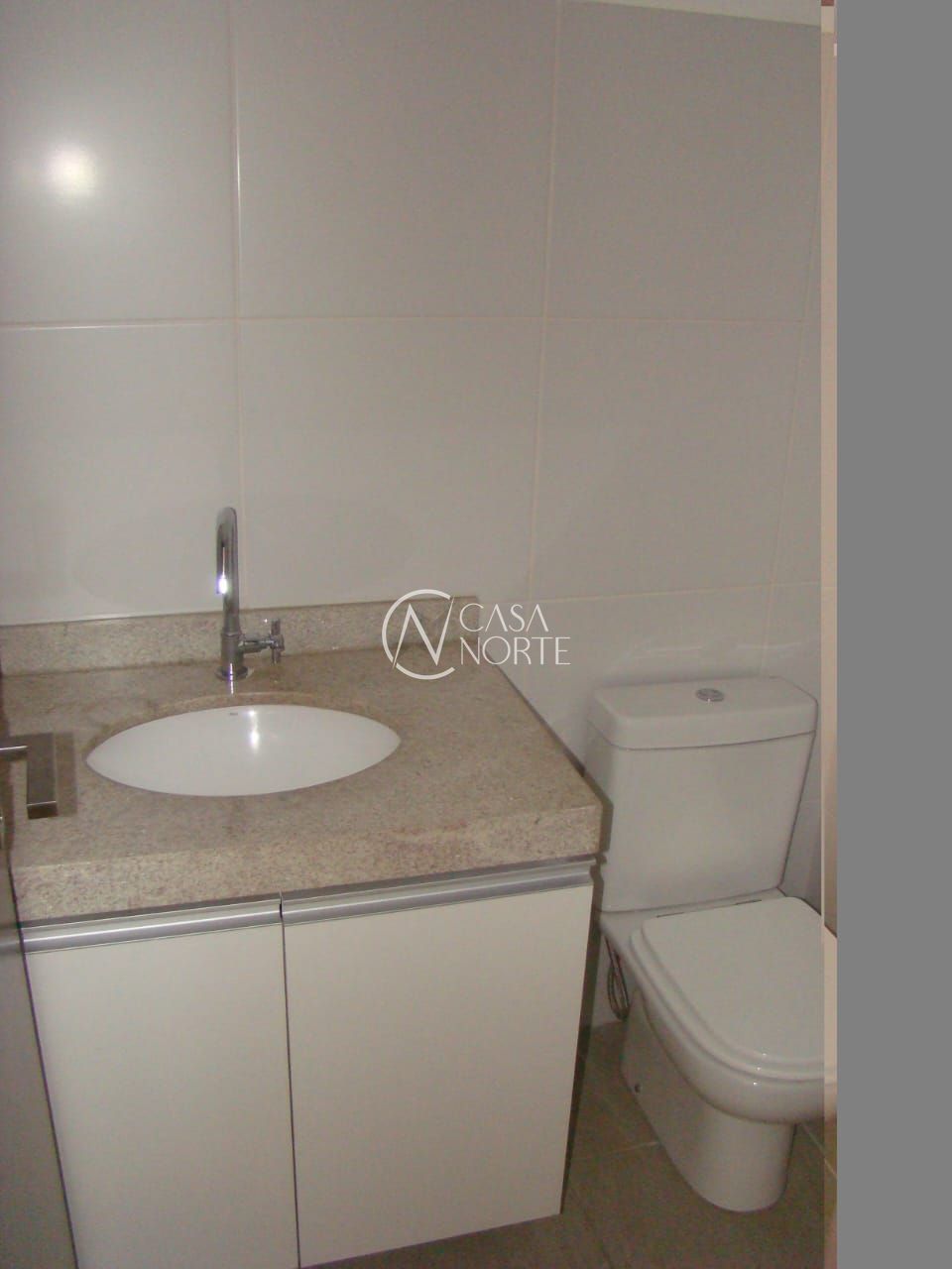 Sala Comercial à venda com 1 quarto, 37m², 1 vaga, Praia de Belas no bairro Praia de Belas em Porto Alegre