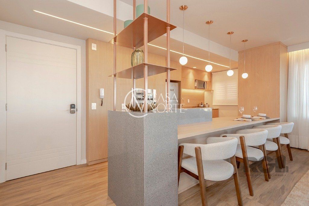 Apartamento à venda com 2 quartos, 45m², 1 suíte, 2 vagas, Avenida Doutor Nilo Peçanha no bairro Petrópolis em Porto Alegre