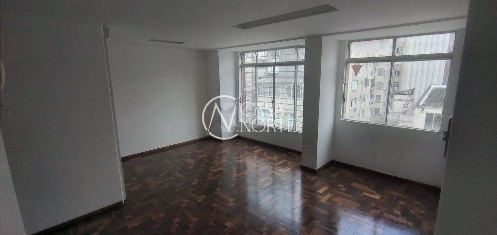 Apartamento à venda com 2 quartos, 60m², Rua Marechal Floriano Peixoto no bairro Centro Histórico em Porto Alegre