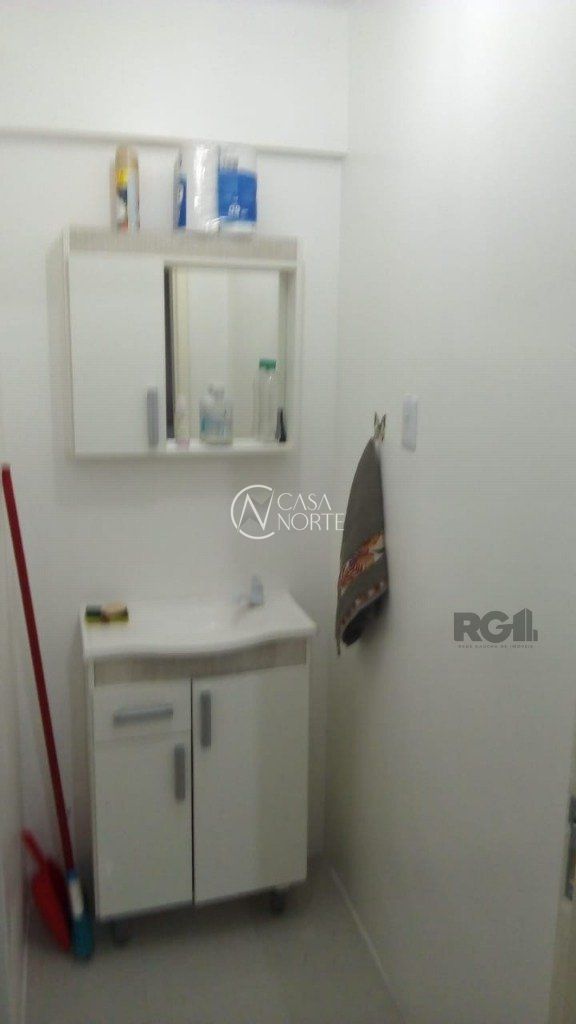 Sala Comercial à venda , 22m², Rua dos Andradas, 1137 no bairro Centro Histórico em Porto Alegre