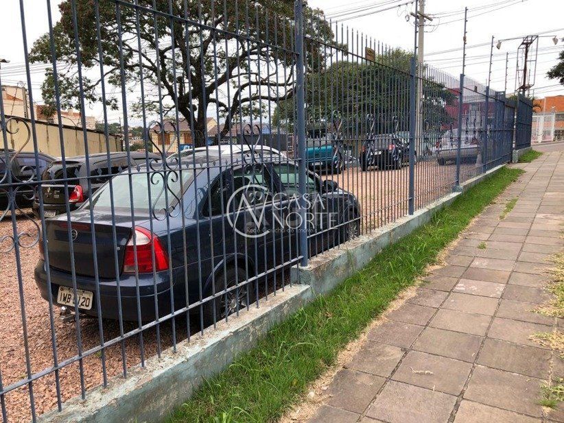 Terreno à venda  com 663m², Avenida Professor Oscar Pereira no bairro Glória em Porto Alegre