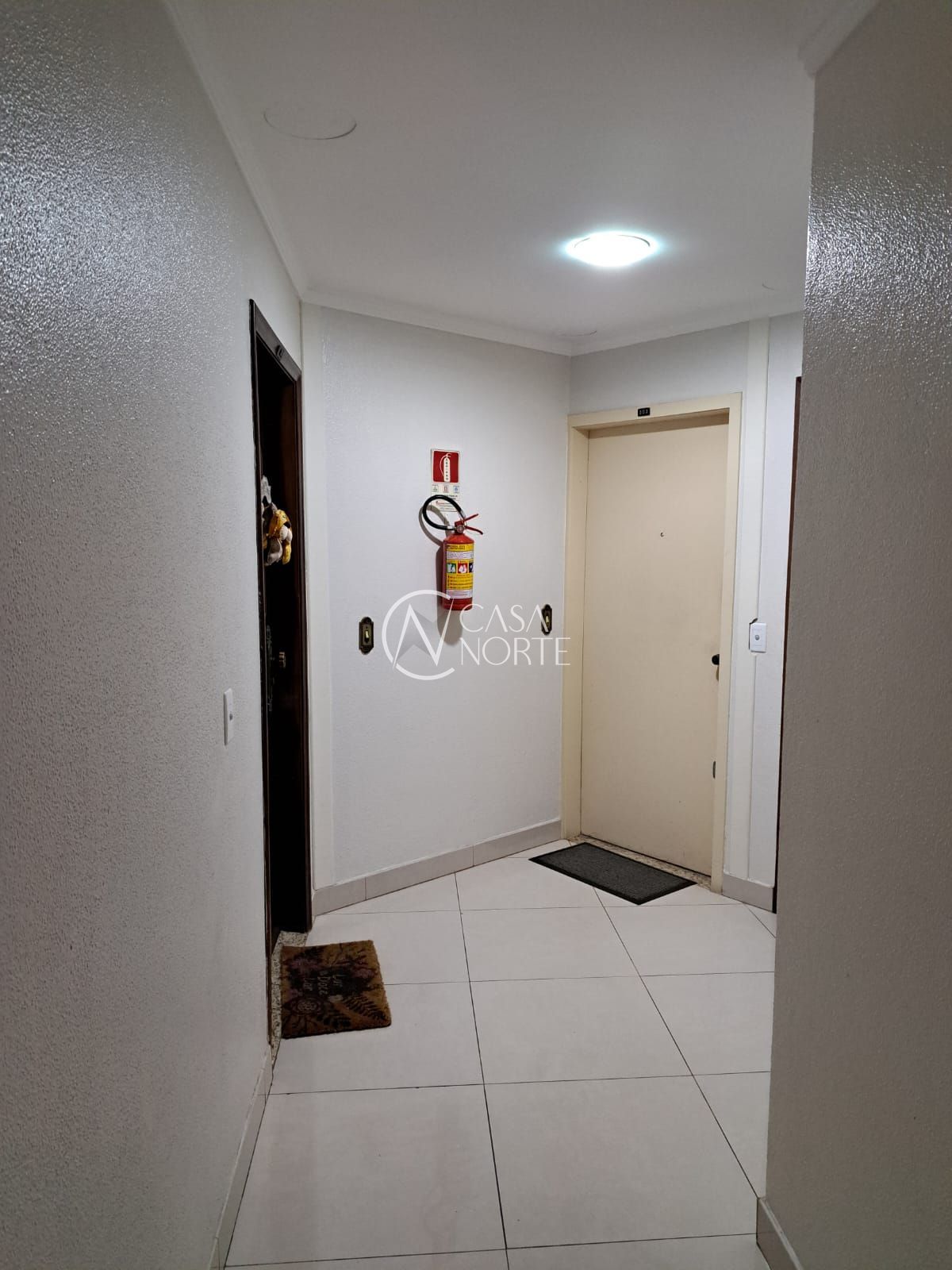 Apartamento à venda com 1 quarto, 1 vaga, Rua Nicolau Faillace no bairro Jardim Itu em Porto Alegre