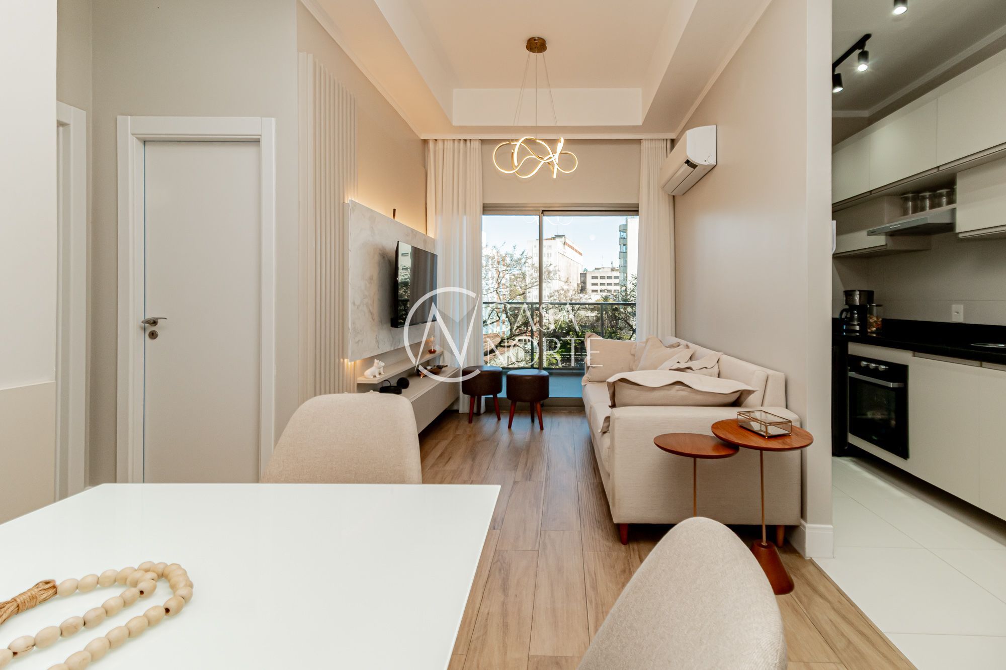 Apartamento à venda com 2 quartos, 84m², 1 suíte, 1 vaga, Avenida Praia de Belas no bairro Praia de Belas em Porto Alegre