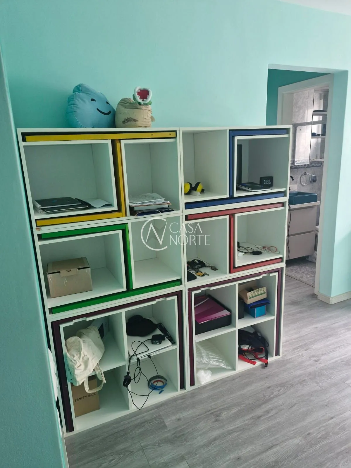 Apartamento à venda com 2 quartos, 42m², Rua Ângelo Crivellaro no bairro Jardim do Salso em Porto Alegre