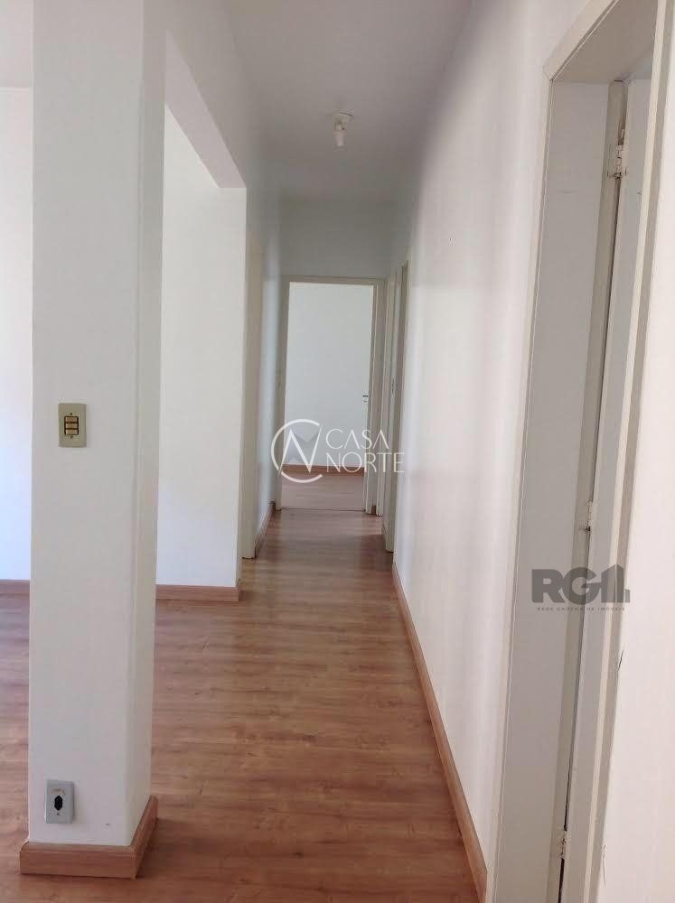 Apartamento à venda com 3 quartos, 84m², Avenida Carlos Gomes no bairro Auxiliadora em Porto Alegre