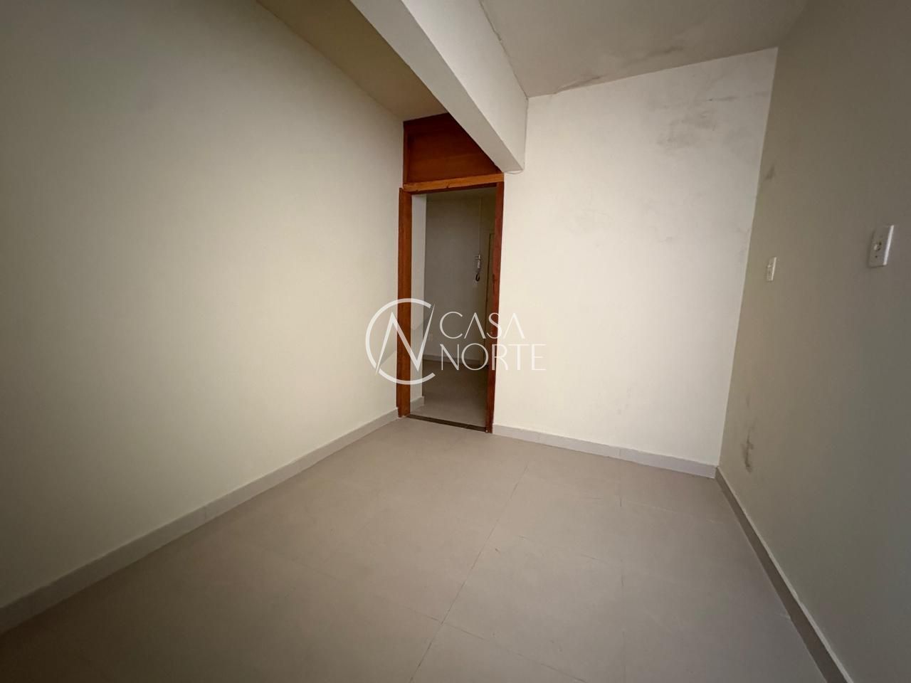 Sala Comercial à venda com 1 quarto, 26m², Rua Jerônimo Coelho no bairro Centro Histórico em Porto Alegre